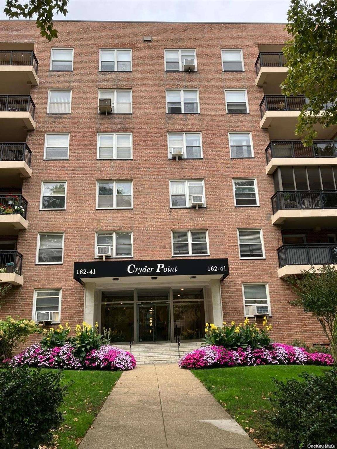 Beechhurst, NY 11357,162-41 Powells Cove BLVD #2-0