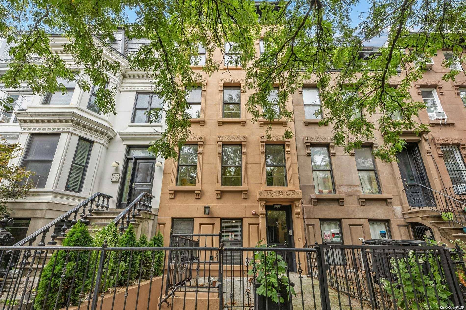 Brooklyn, NY 11221,583 Putnam AVE #2