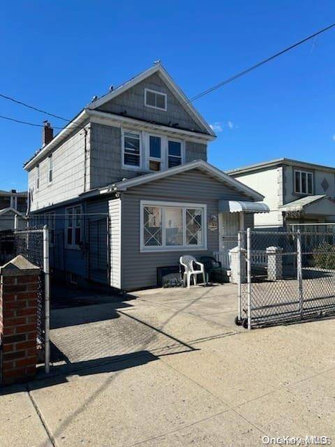 South Ozone Park, NY 11420,133-16 130th PL