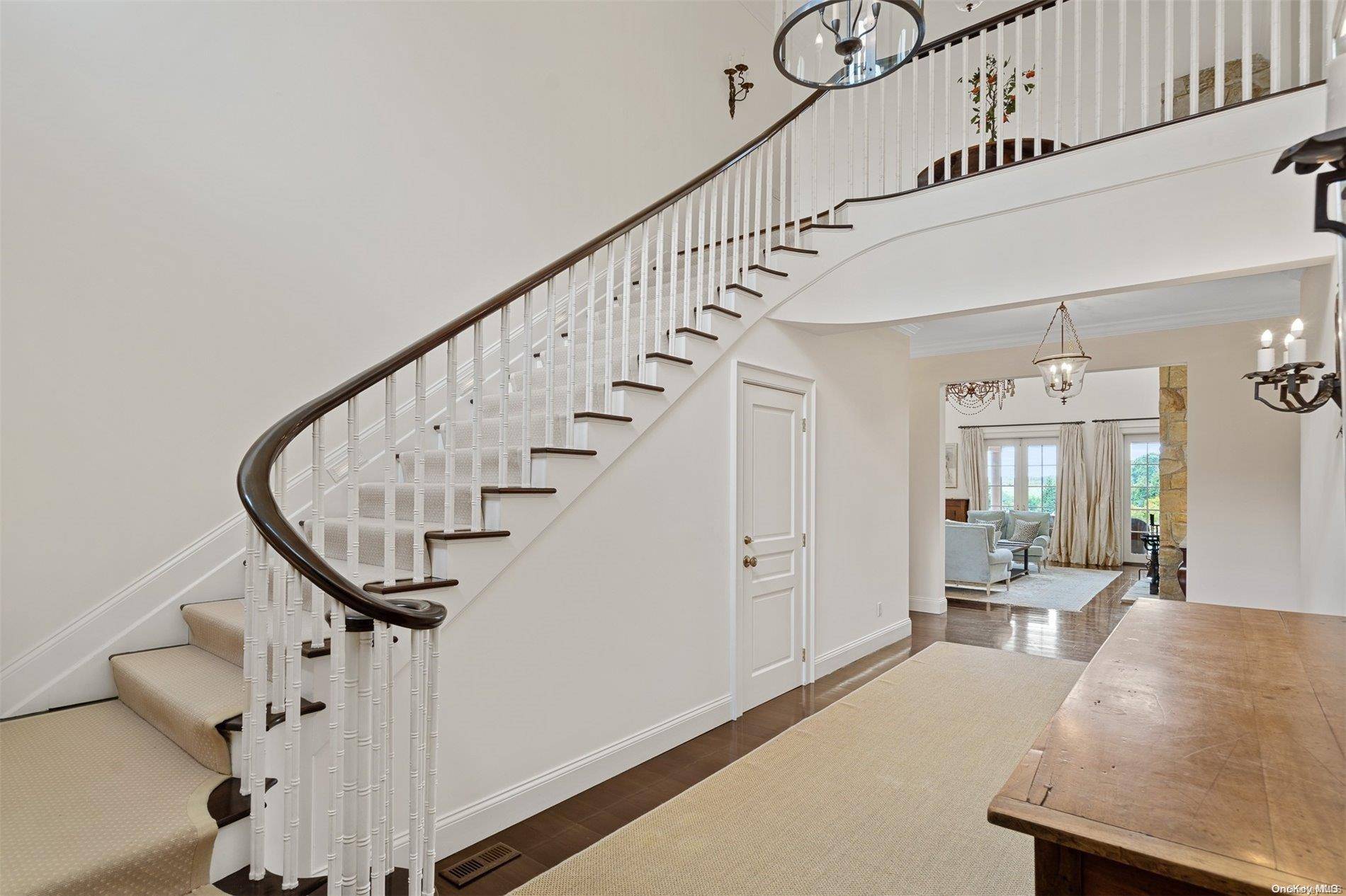 Bridgehampton, NY 11932,5 Casey LN