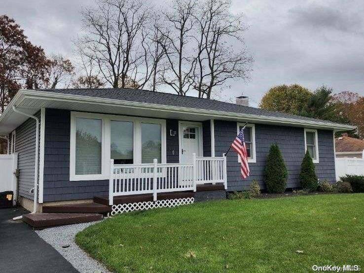 Brookhaven, NY 11719,42 Sands LN