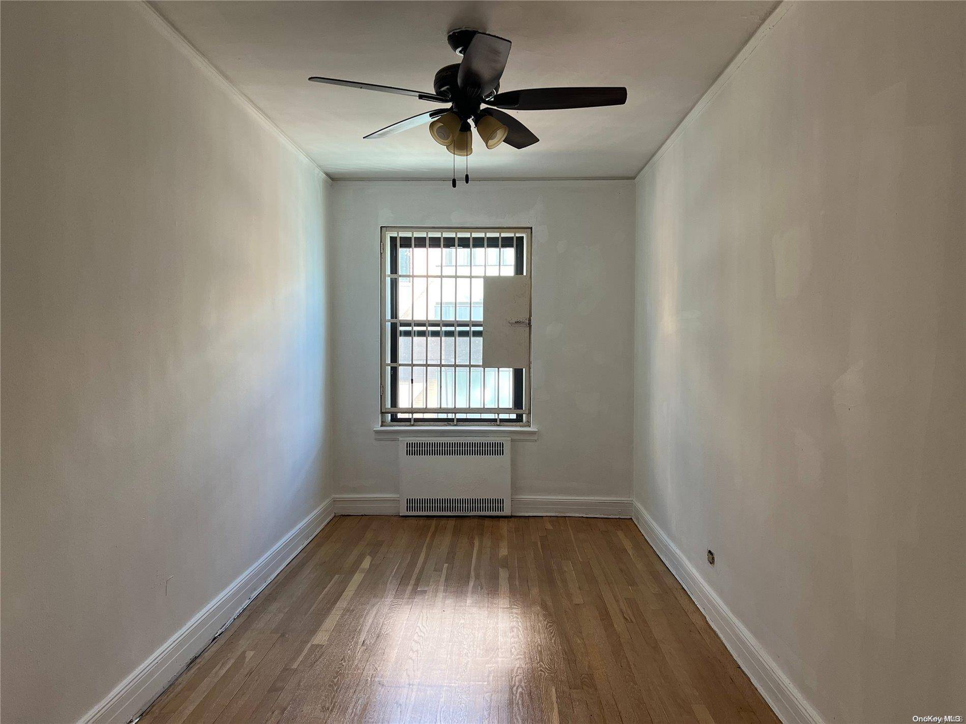 Flushing, NY 11355,144-80 Sanford AVE #4J