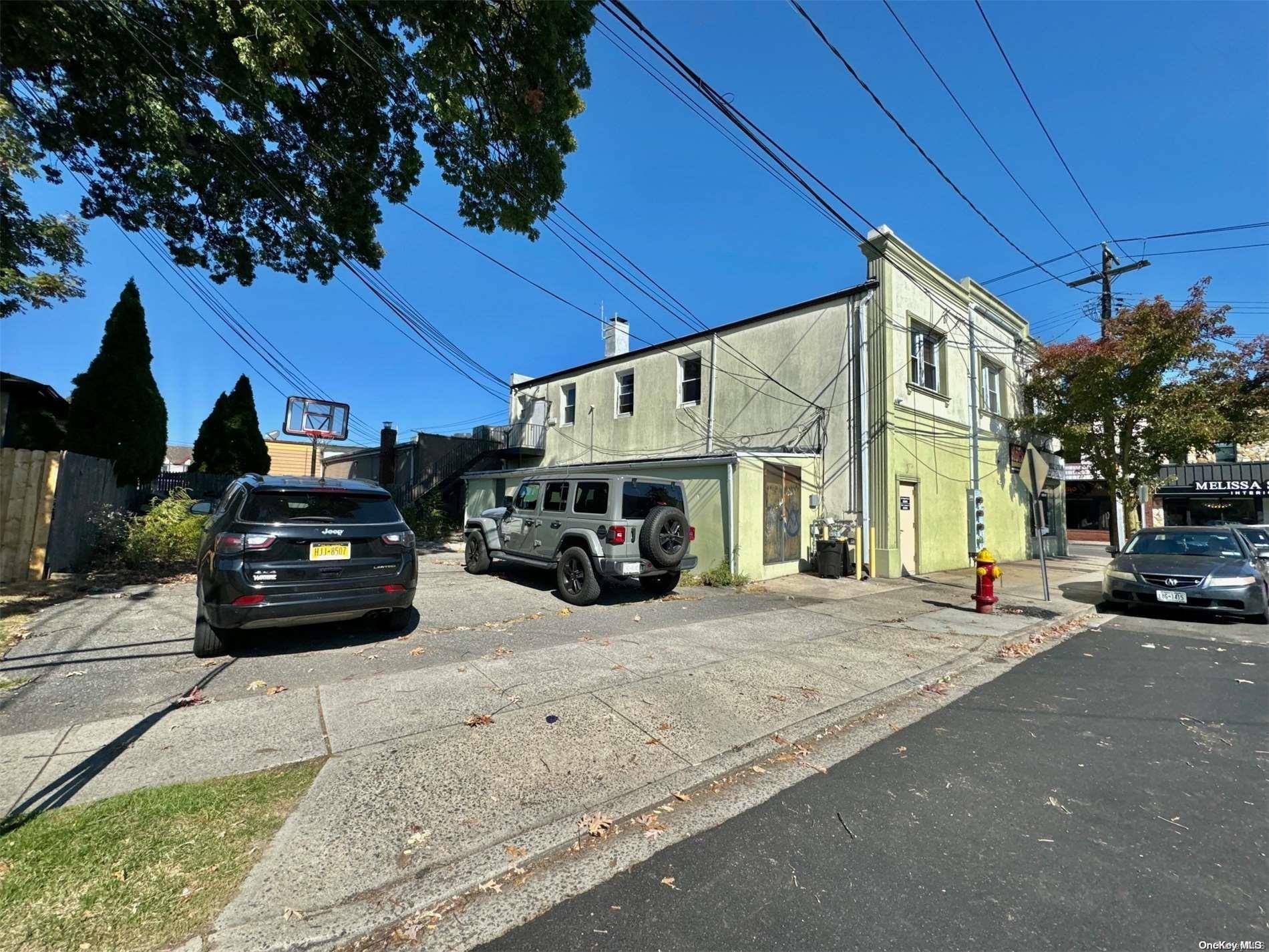 Bellmore, NY 11710,300 Bedford AVE