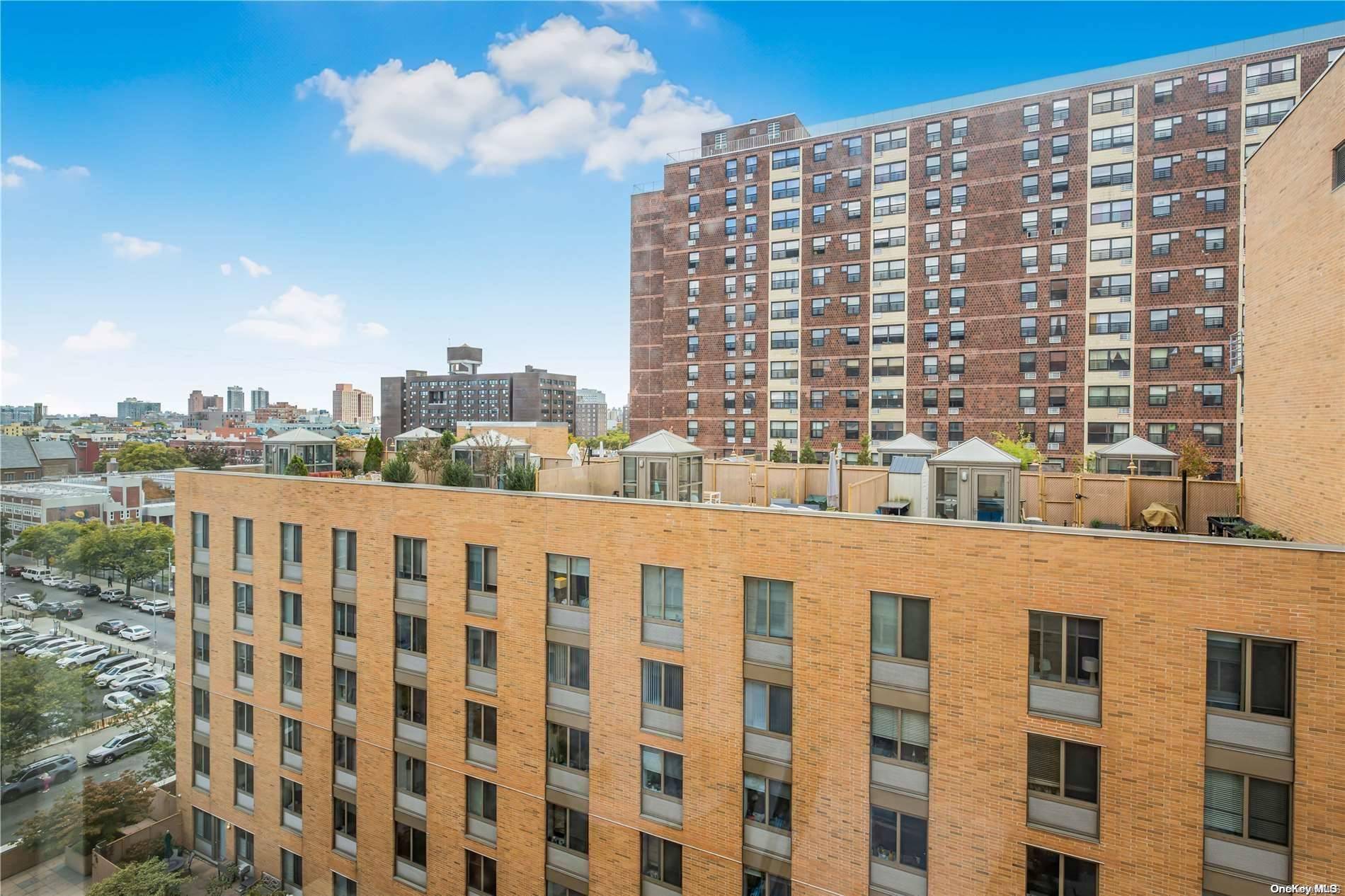 New York (manhattan), NY 10030,300 W 135th ST #9J