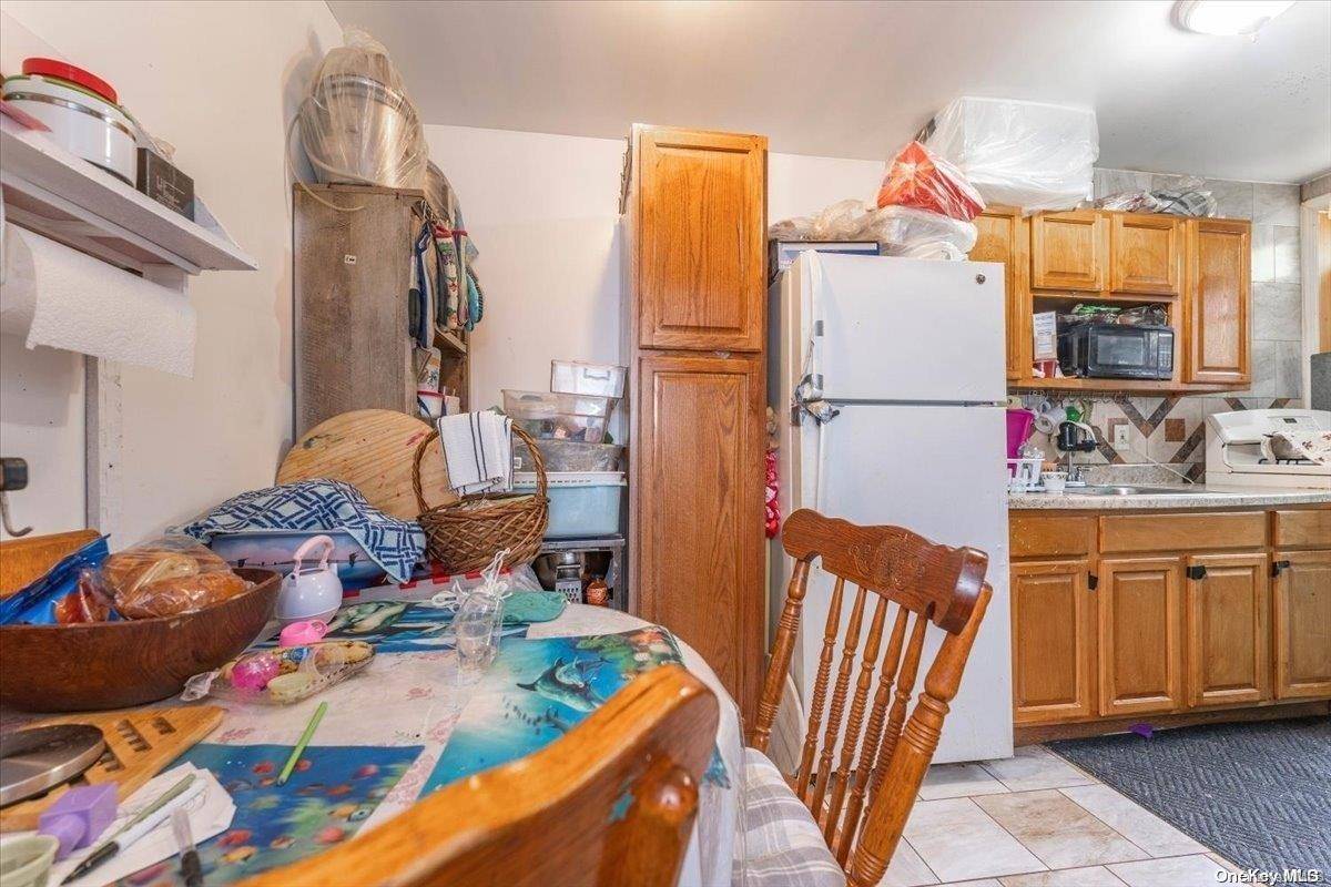 Flushing, NY 11355,132-25 Avery AVE