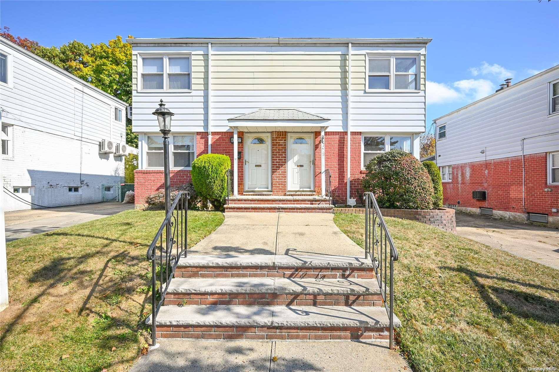 Oakland Gardens, NY 11364,67-27 211 ST