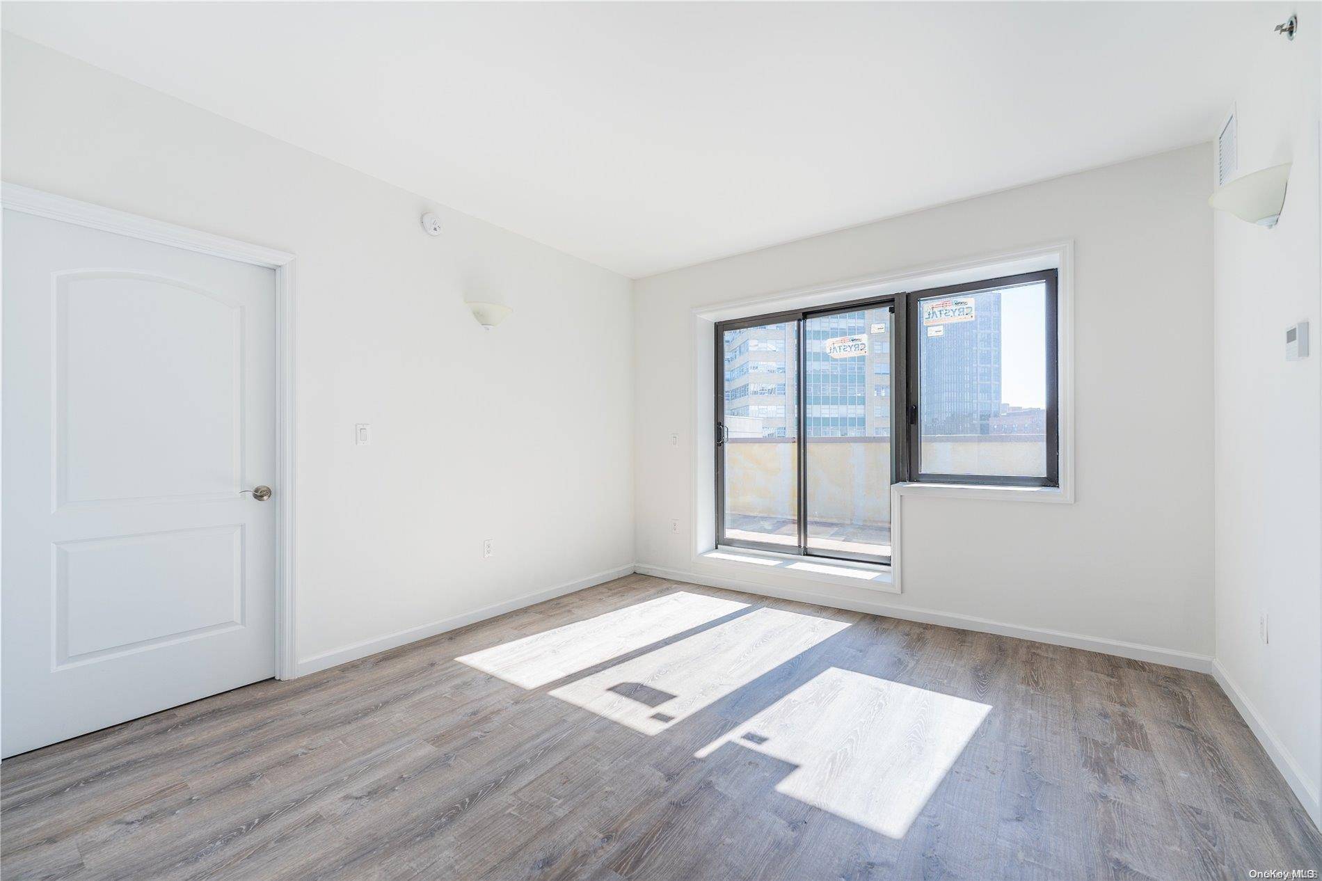 Rego Park, NY 11374,97-30 64th AVE #7C