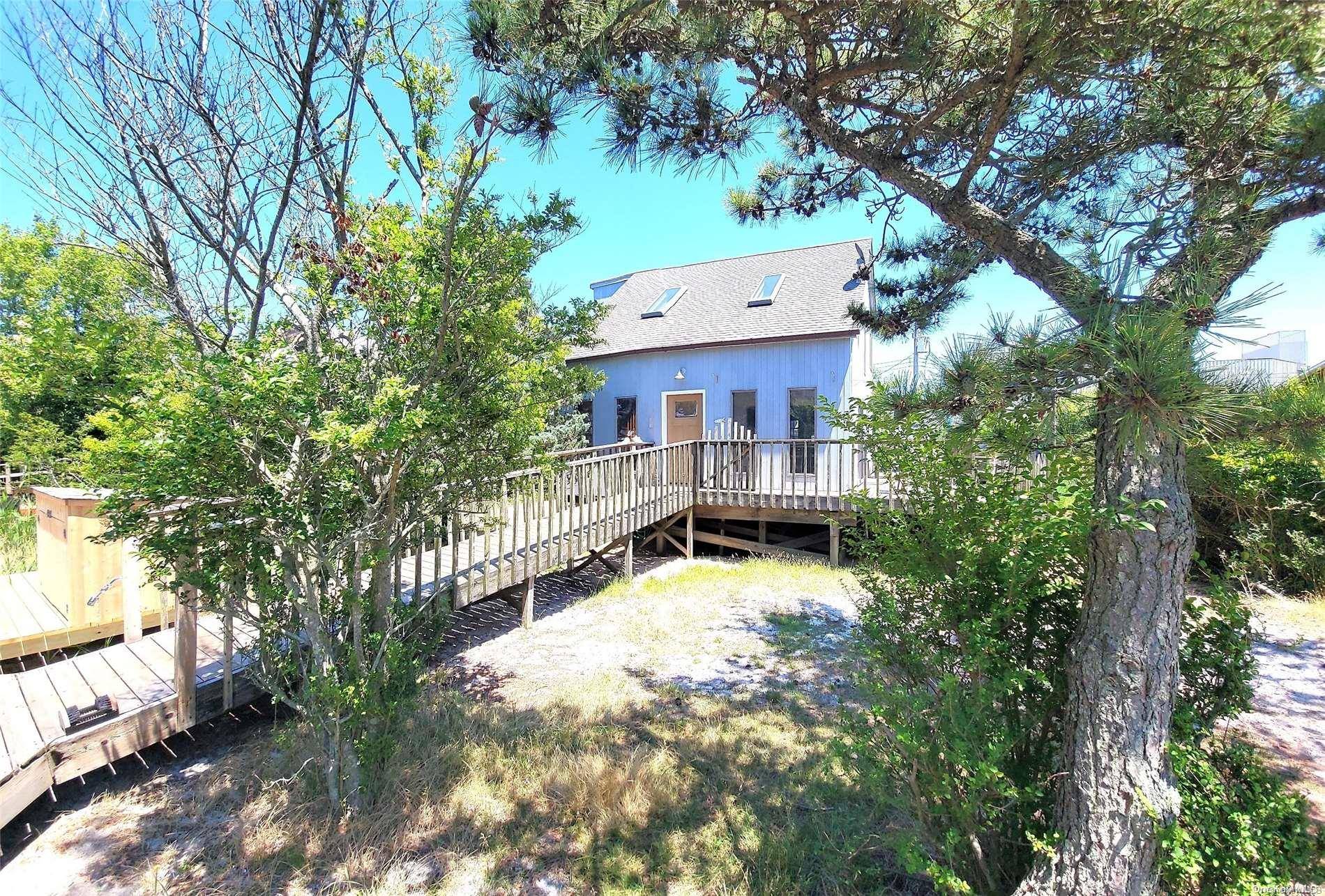 Fair Harbor, NY 11706,25 5th