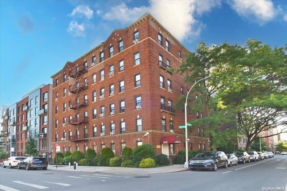 Forest Hills, NY 11375,109-20 Queens BLVD #3J