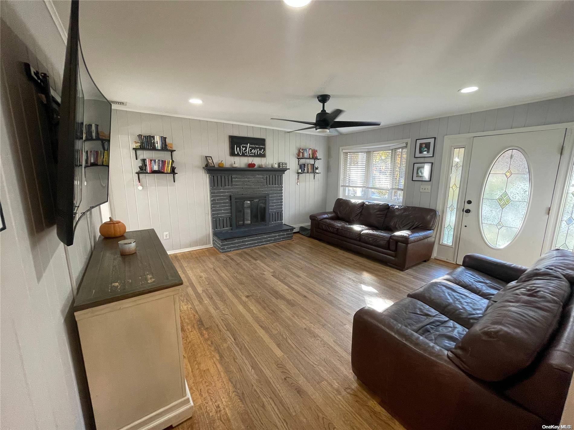 East Quogue, NY 11942,30 Kennedy DR