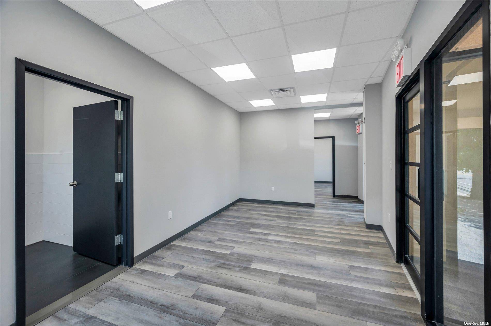 Great Neck, NY 11023,241 E Shore RD #1st FL