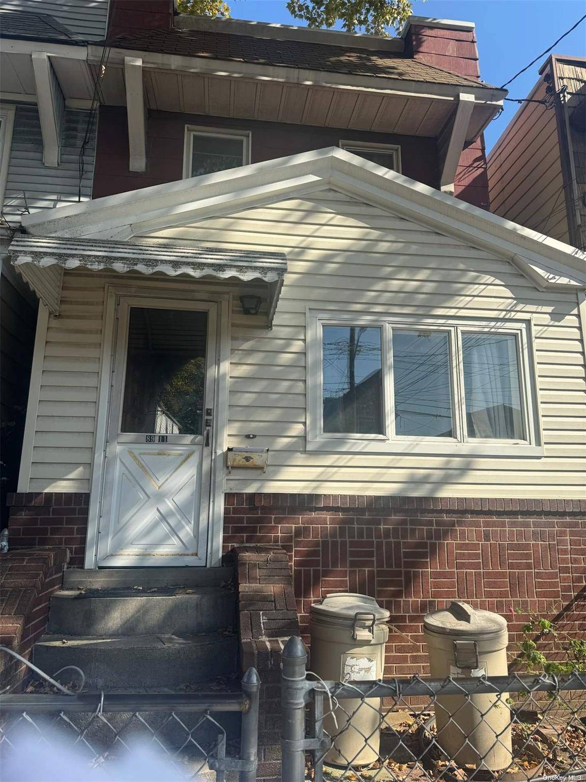 Woodhaven, NY 11421,89-11 78th ST