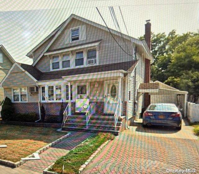 Lynbrook, NY 11563,74 Oakland AVE #2