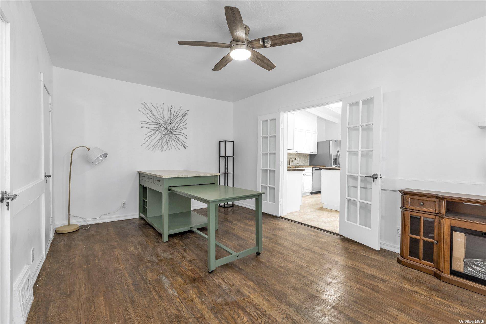 Whitestone, NY 11357,15-59 150th PL