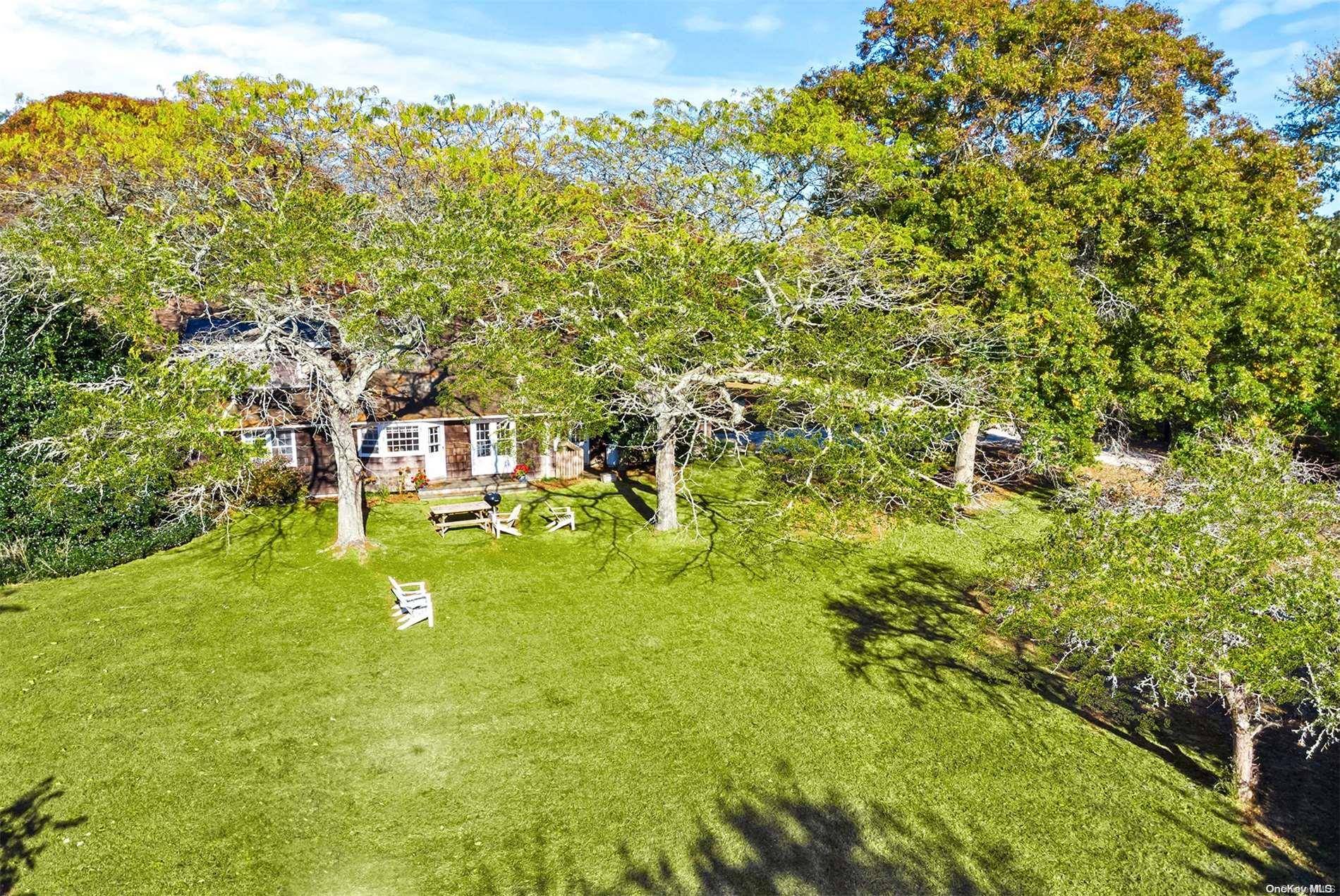 Quogue, NY 11959,7 Shinnecock RD