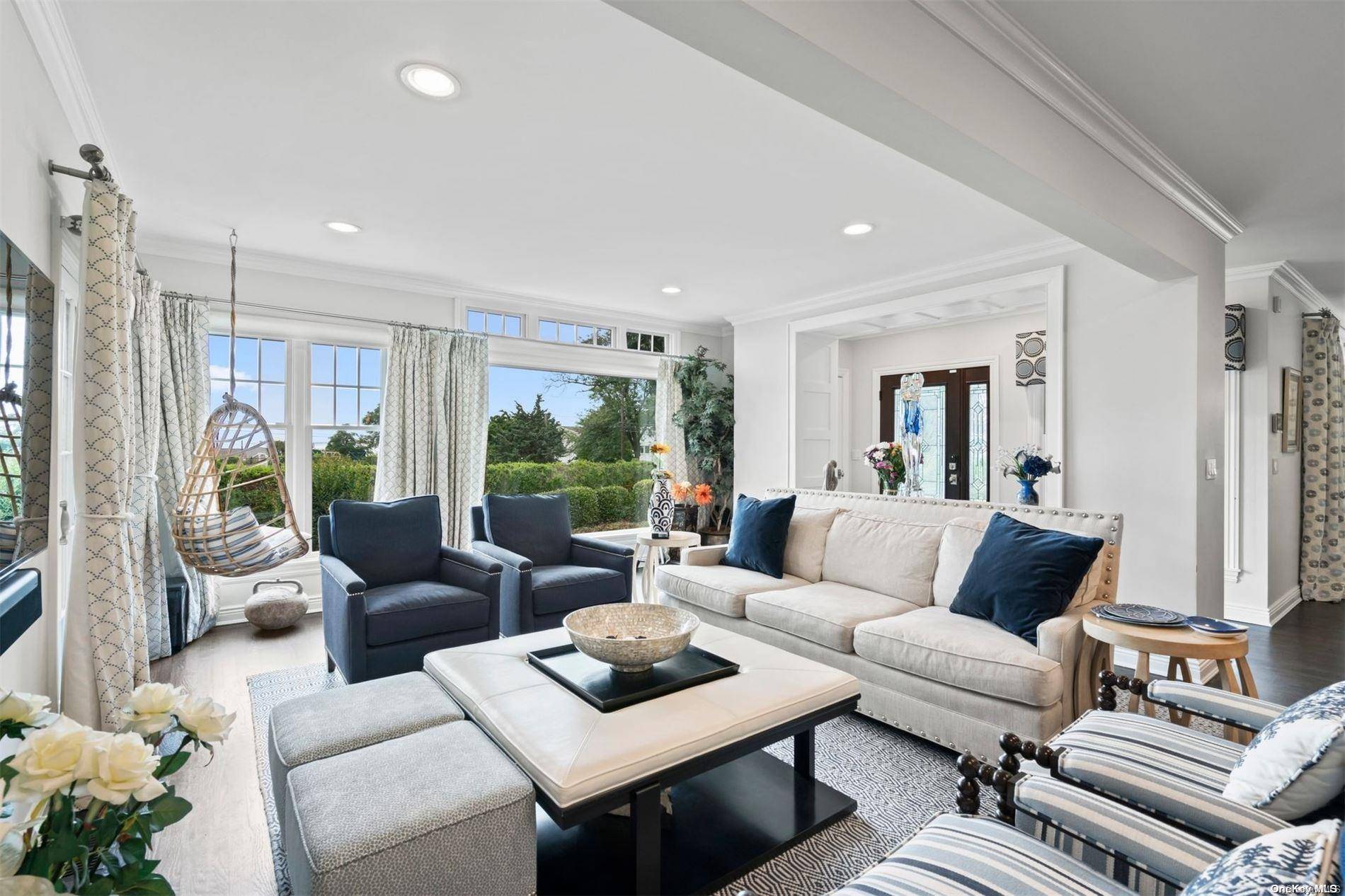 Huntington Bay, NY 11743,9 Beach DR
