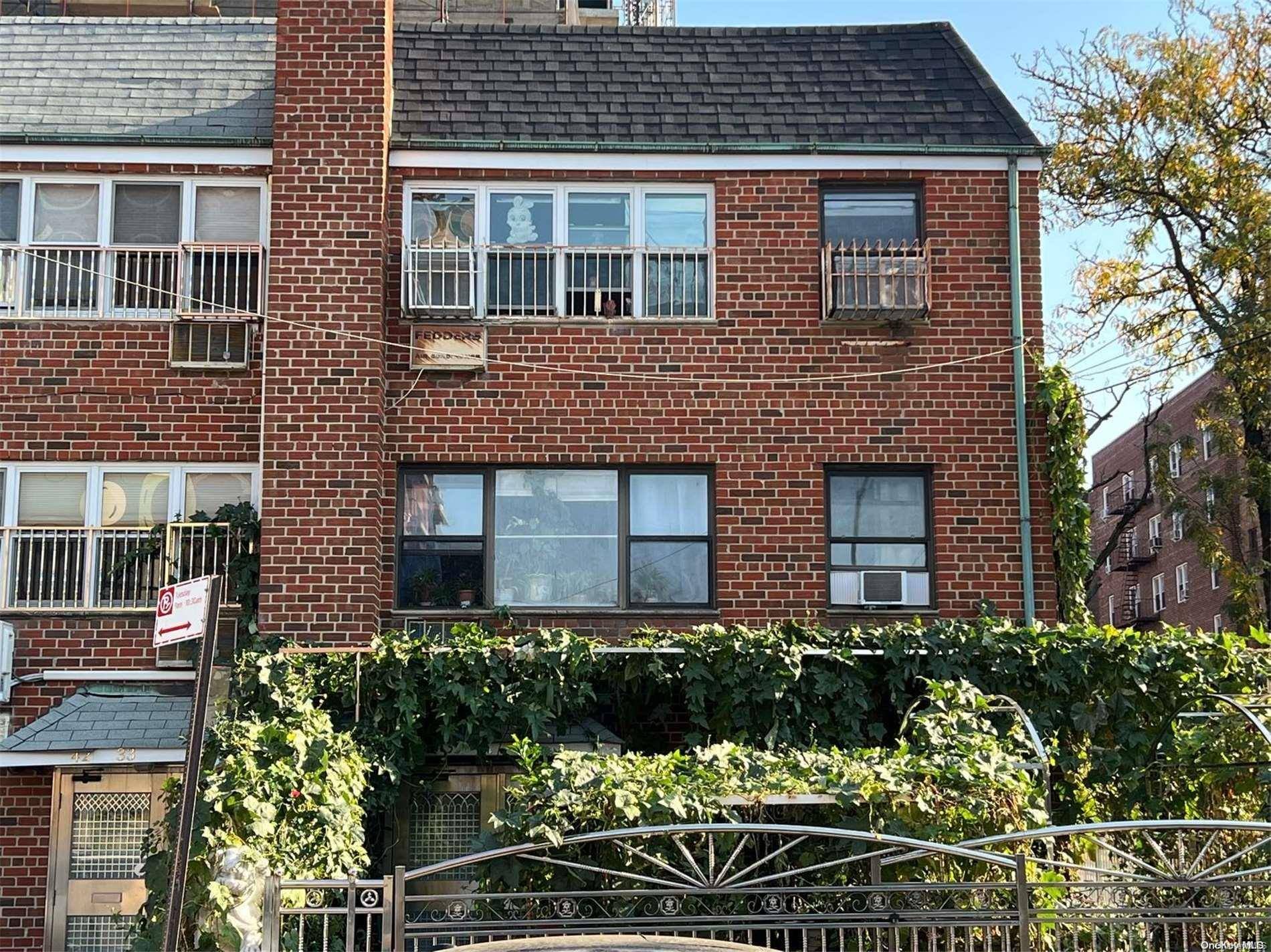 Flushing, NY 11355,42-35 Saull ST