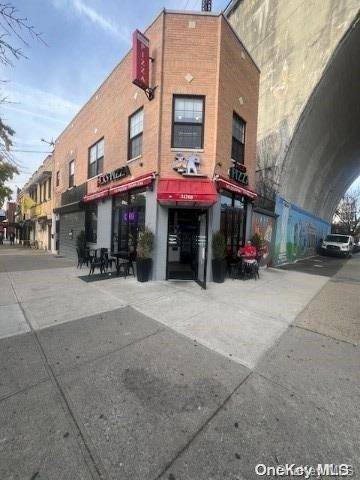 Astoria, NY 11105,31-31 23rd AVE