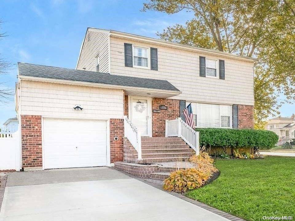 Seaford, NY 11783,3776 Niami ST