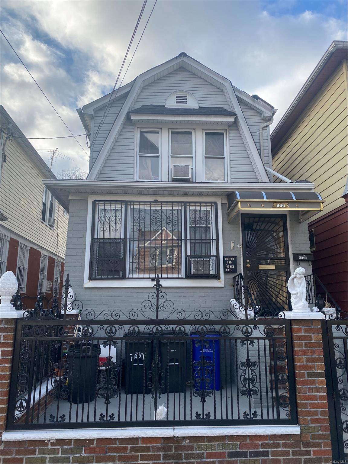 Brooklyn, NY 11203,966 Troy AVE