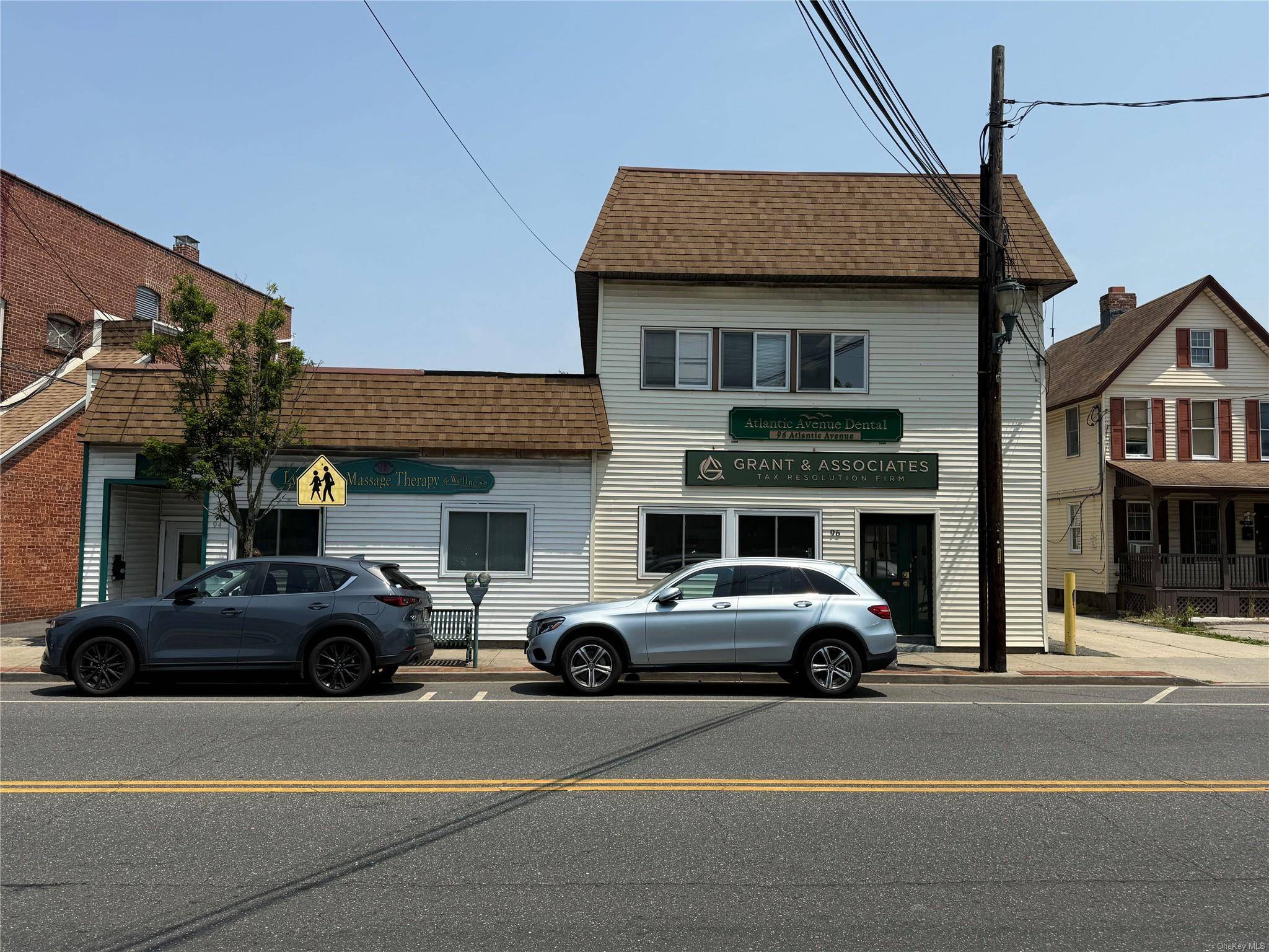 Lynbrook, NY 11563,96 Atlantic AVE