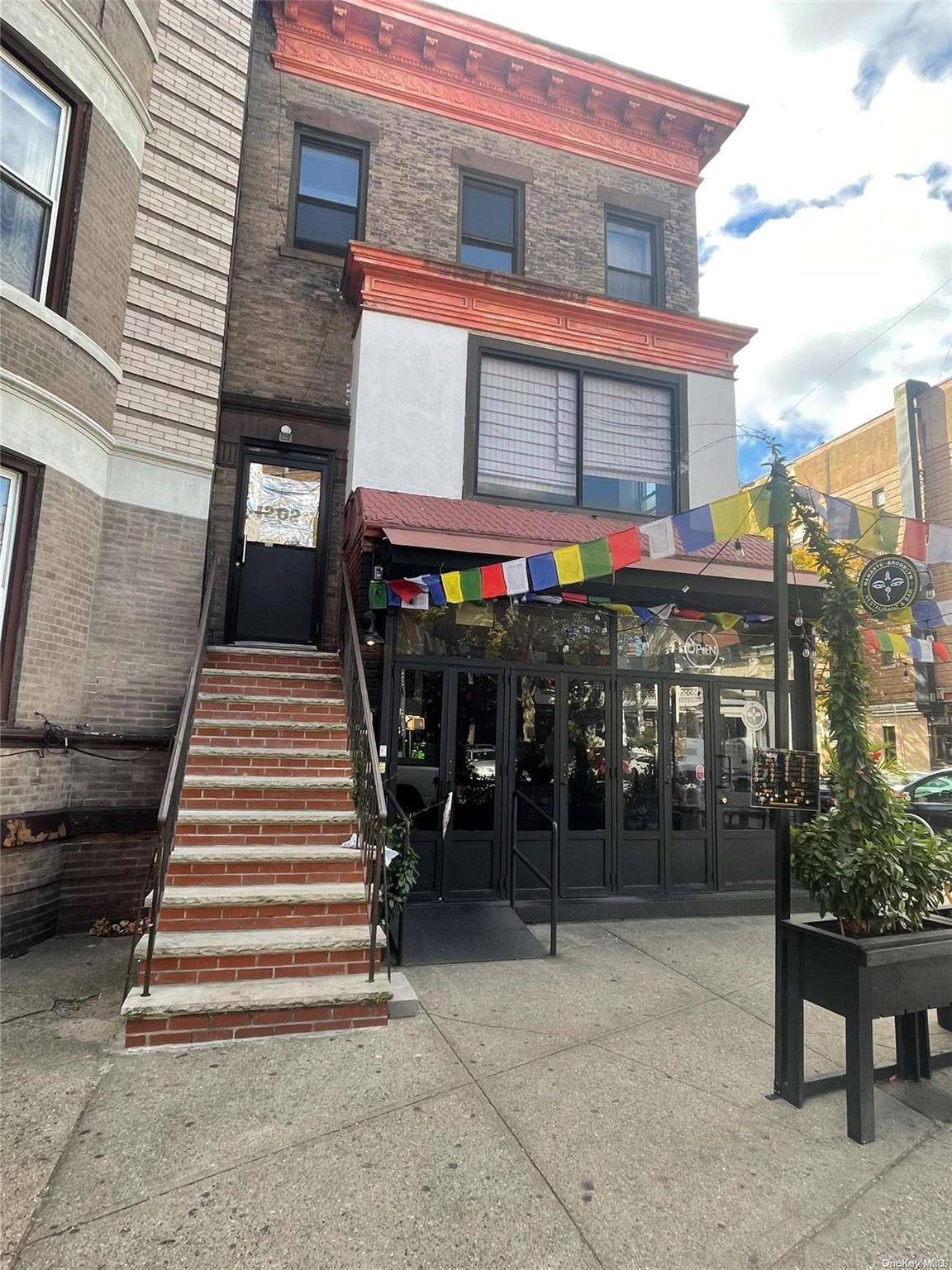 Kensington (brooklyn), NY 11218,1202 Cortelyou RD