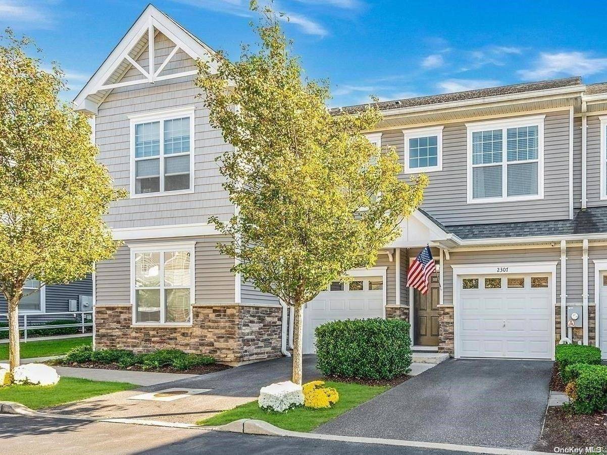 Huntington Station, NY 11746,2307 Townhome WAY #2307