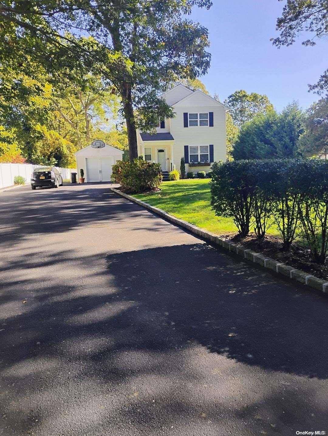 Mastic Beach, NY 11951,243 Whittier DR