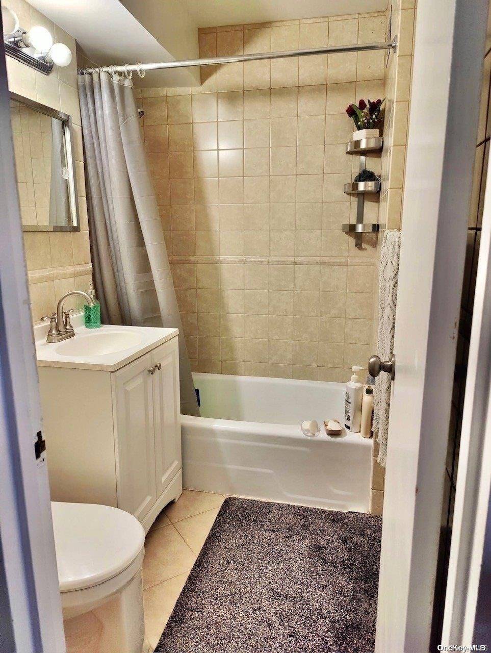 Jamaica, NY 11432,89-00 170 ST #11F