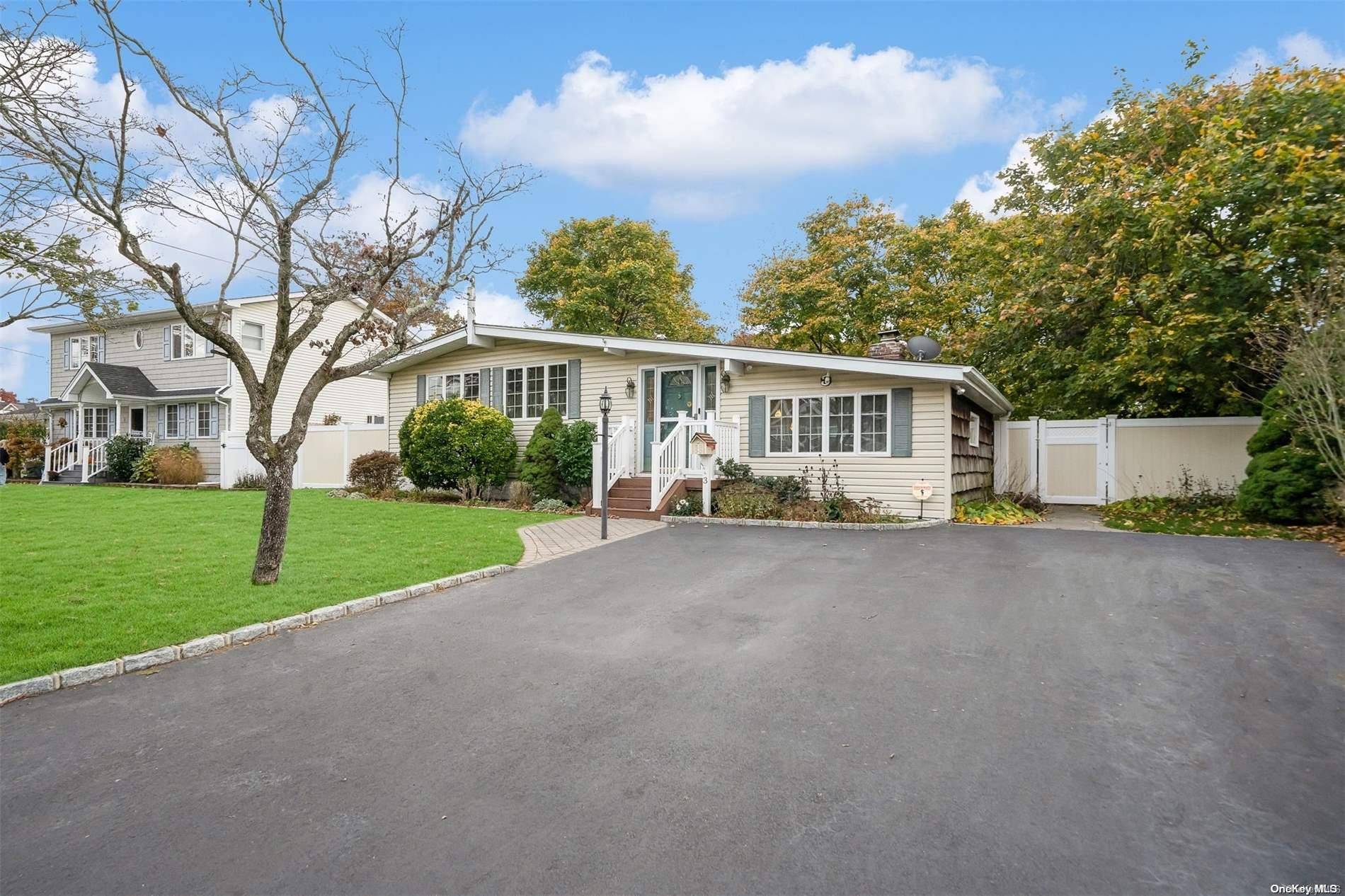 Ronkonkoma, NY 11779,3 Peter RD