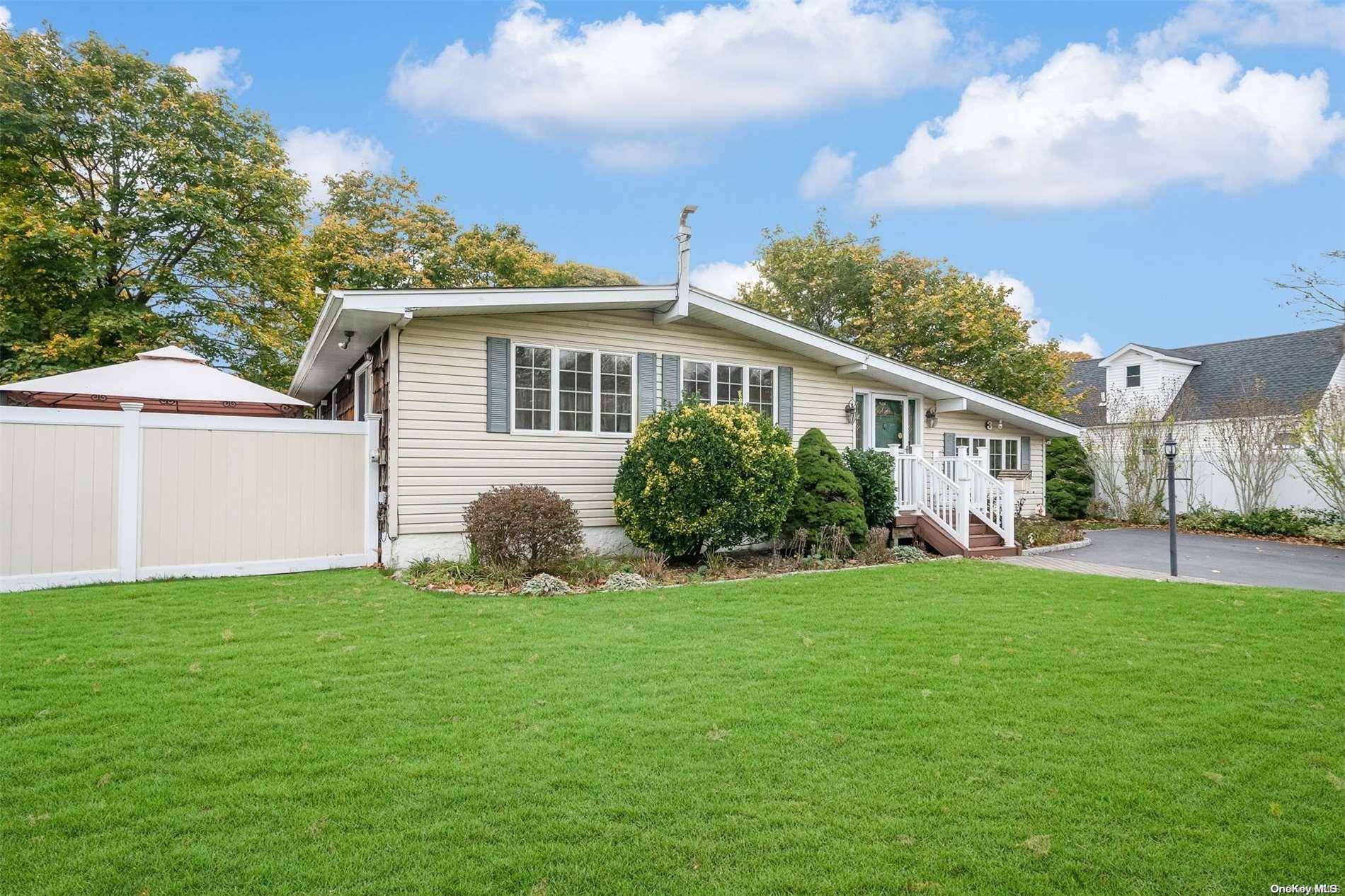 Ronkonkoma, NY 11779,3 Peter RD