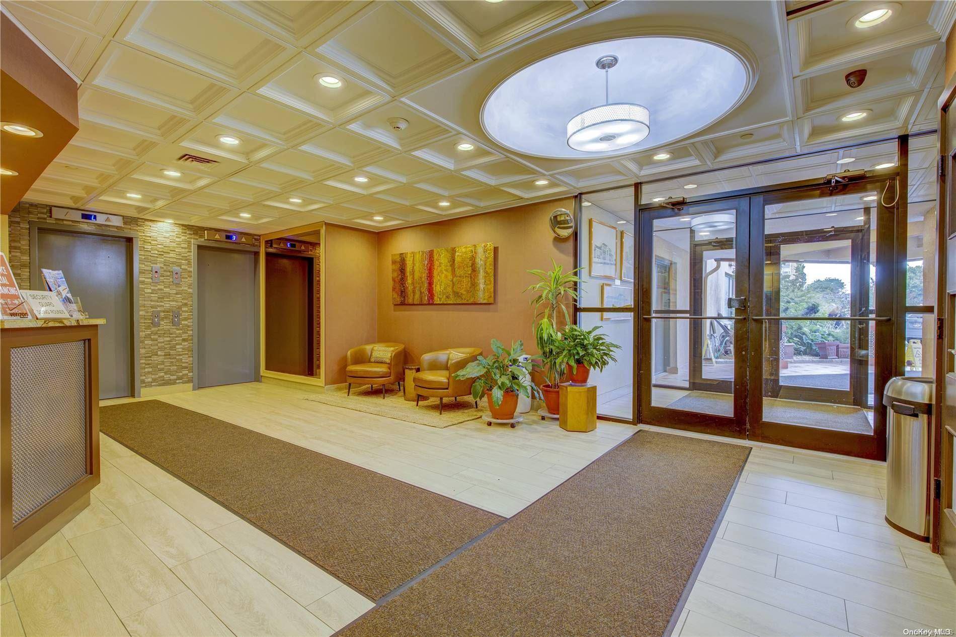 Long Beach, NY 11561,185 W Park #414N