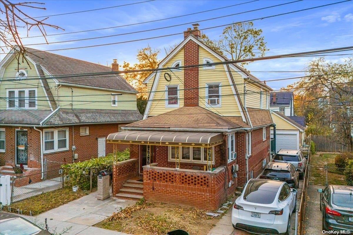 Queens Village, NY 11429,100-56 223rd ST