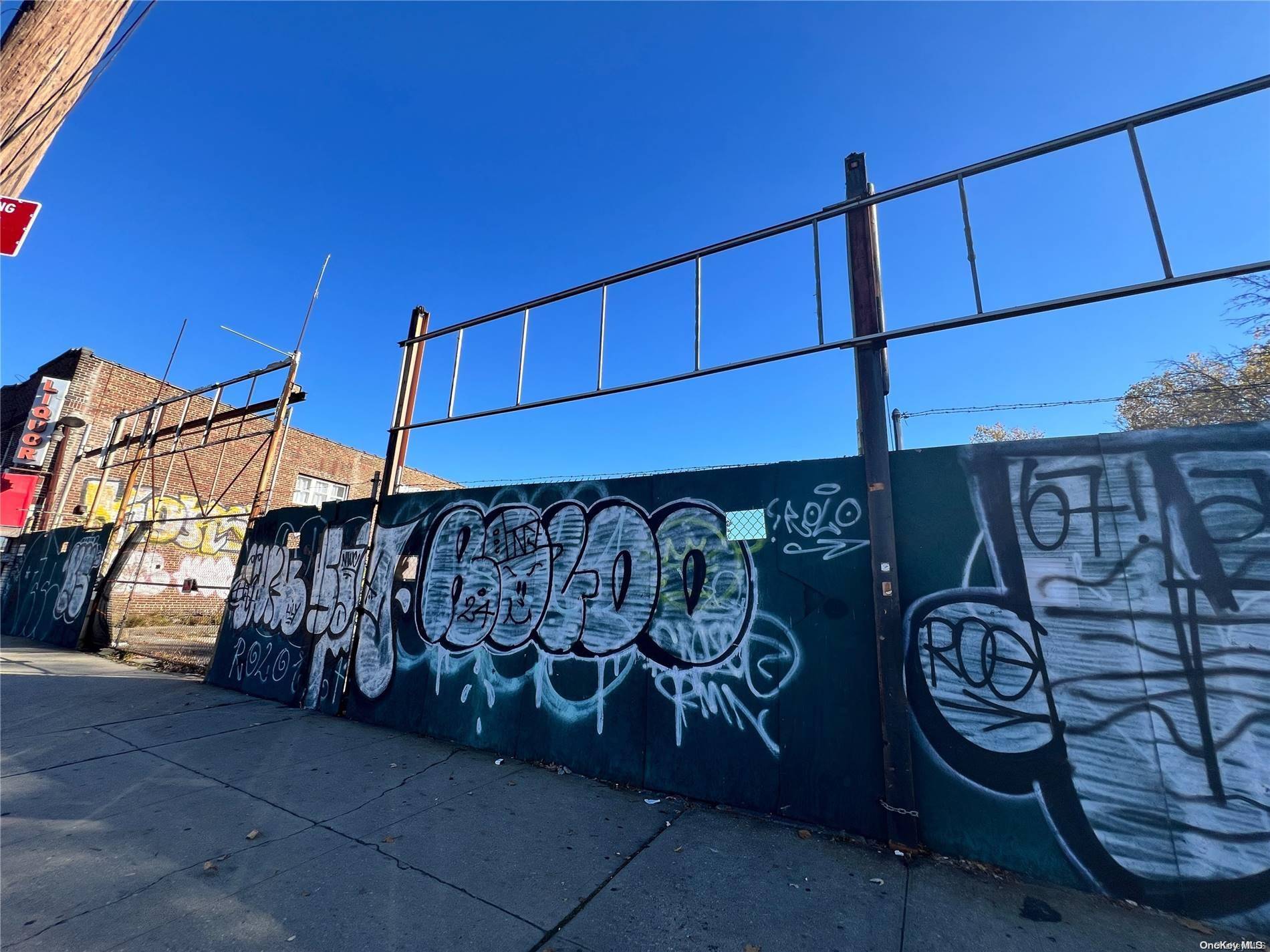 Queens Village, NY 11427,214-32 Hillside Ave ST