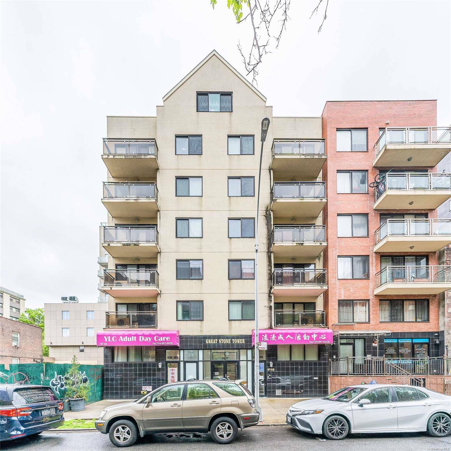 Rego Park, NY 11374,97-40 64th AVE #6C