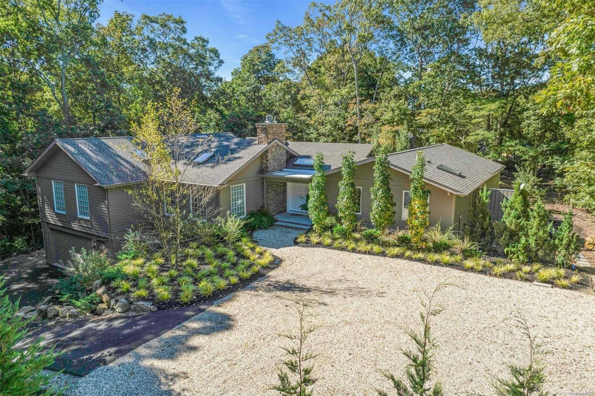 Hampton Bays, NY 11946,16 Ardmore CT