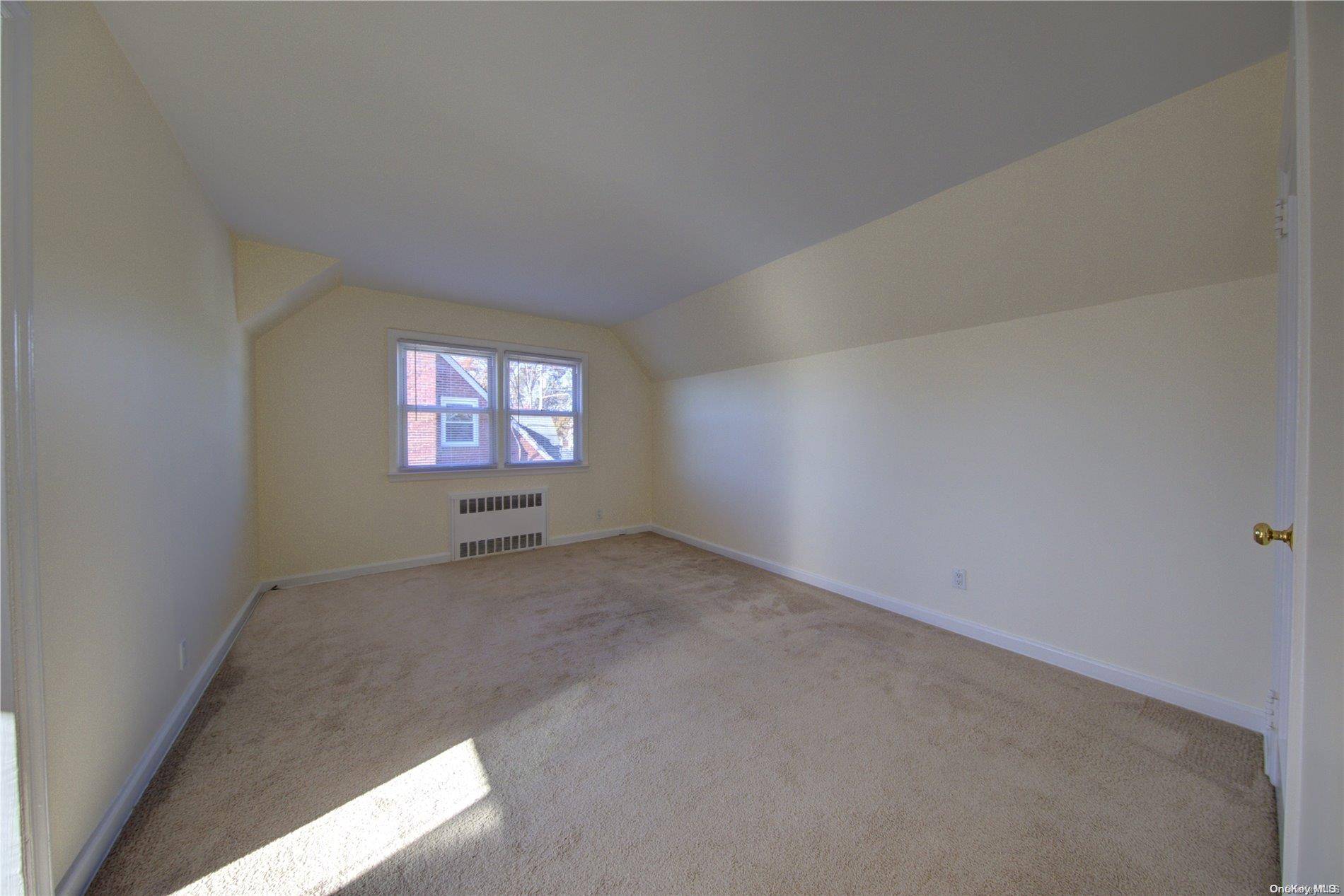 Franklin Square, NY 11010,933 Naple AVE #2