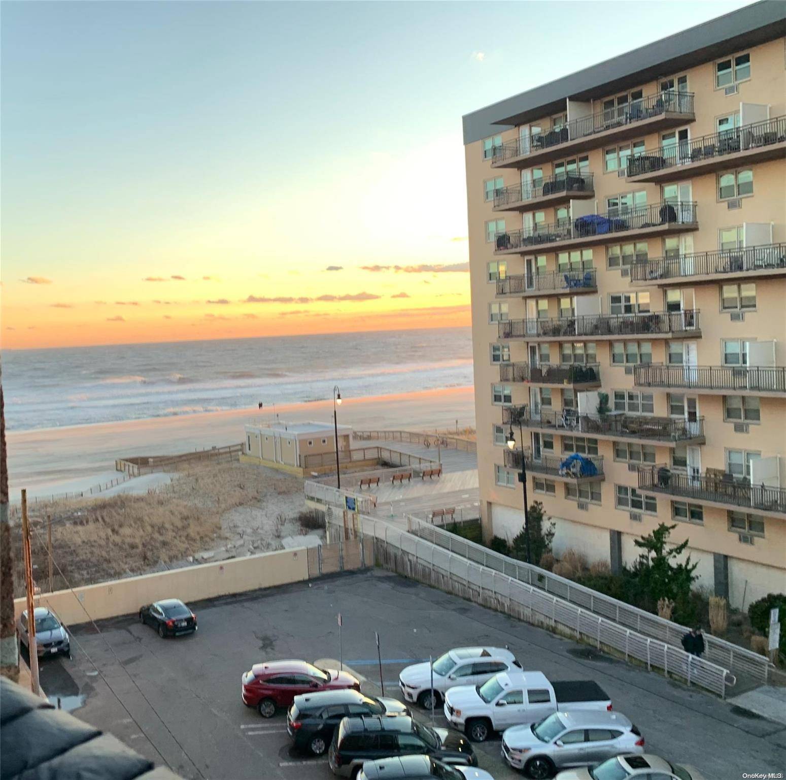 Long Beach, NY 11561,600 Shore RD #5J