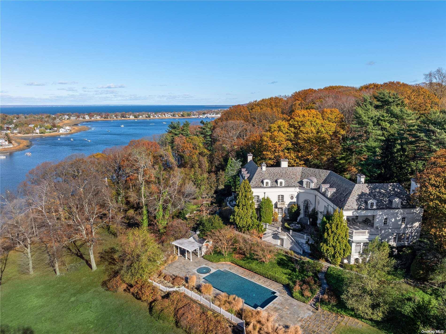 Mill Neck, NY 11765,112 Horseshoe RD