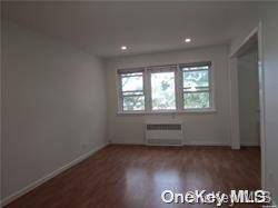 Queens Village, NY 11427,82-59 233rd ST #3