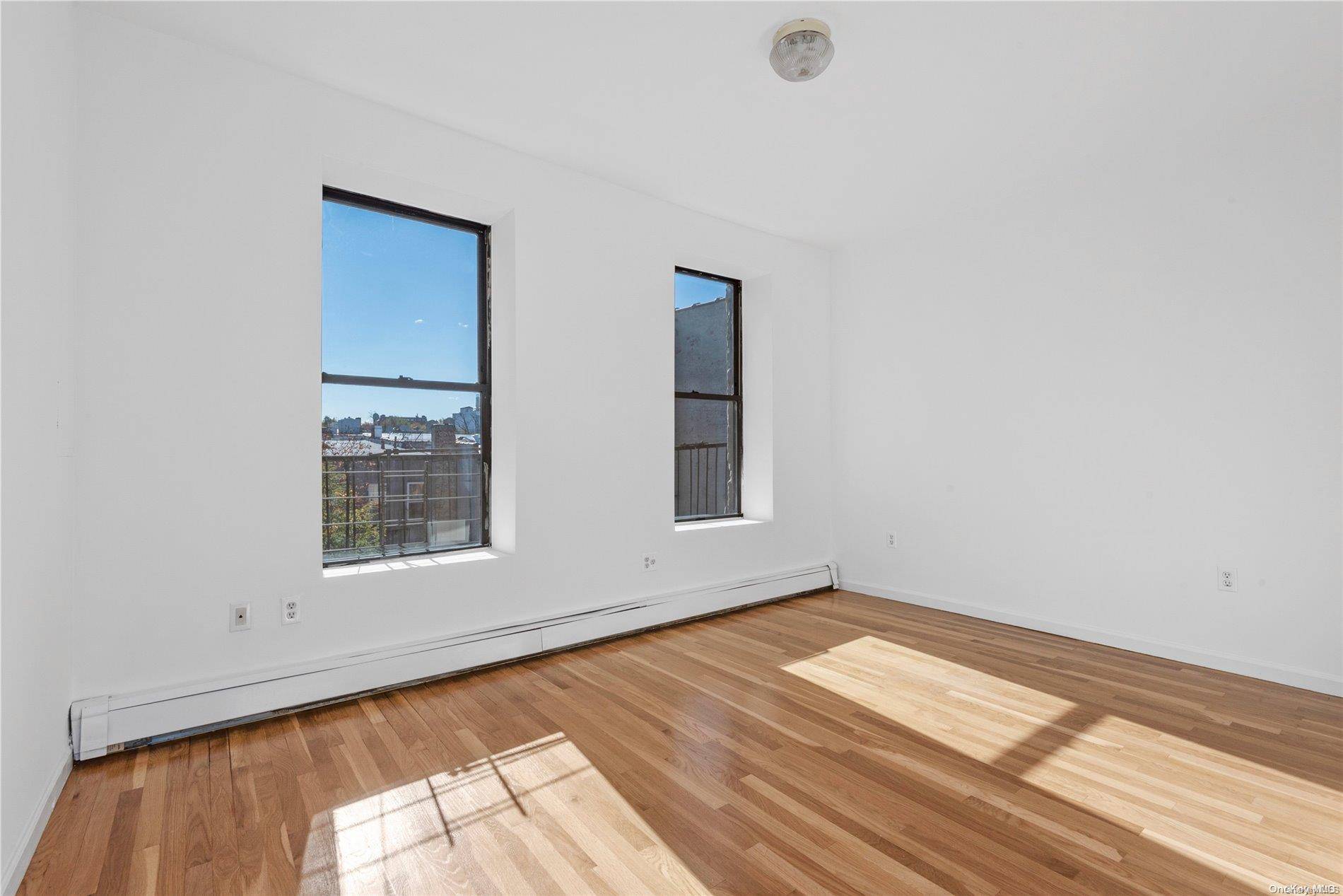 Ocean Hill, NY 11233,446 Chauncey ST #446-4