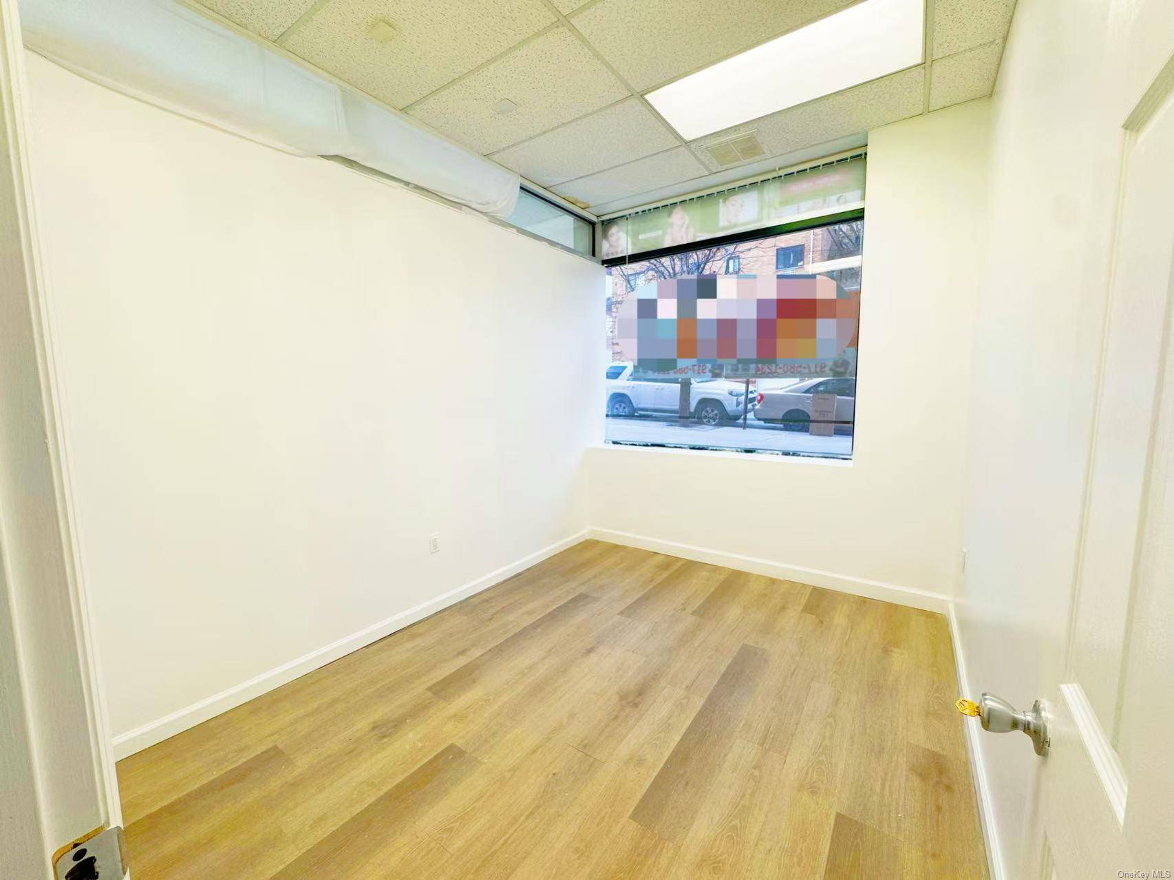 Flushing, NY 11354,136-16 35th AVE #1A