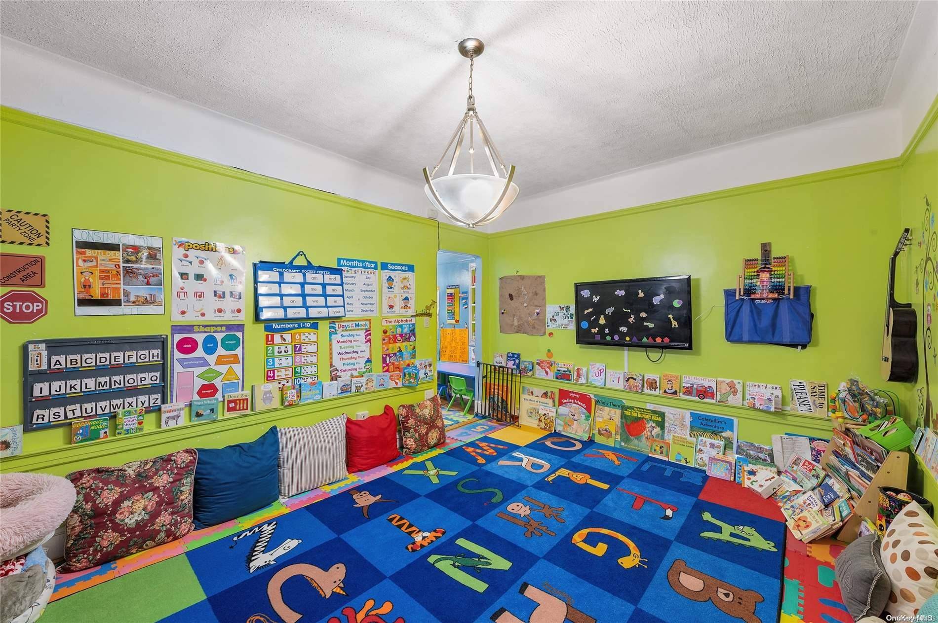 Crown Heights, NY 11225,446 Kingston AVE #D9