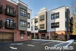 Port Jefferson, NY 11777,1 N Country RD #313
