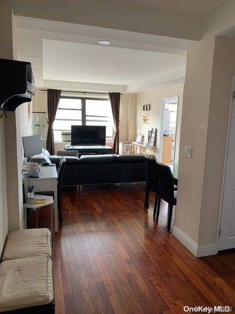 Rego Park, NY 11374,99-60 63 RD #7C