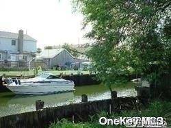 East Rockaway, NY 11518,64 Waterview ST