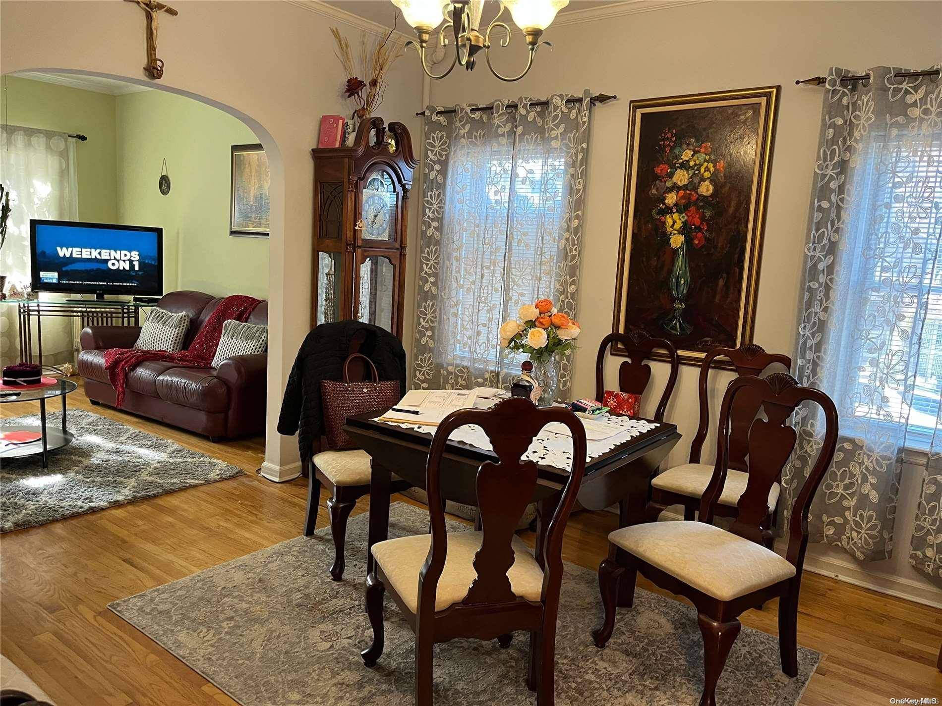 Maspeth, NY 11378,71-01 52nd AVE