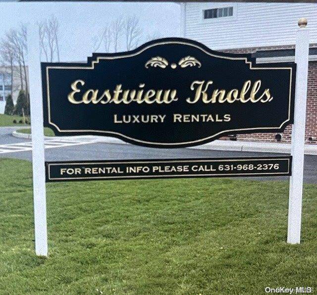 Central Islip, NY 11722,221 Eastview DR #1