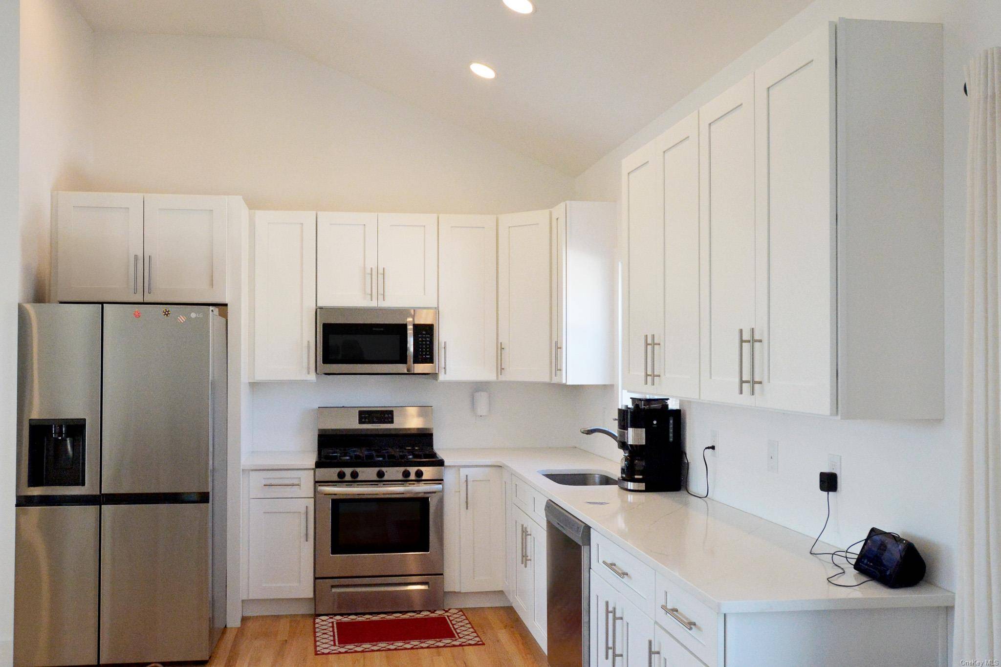 Shirley, NY 11967,288 William Floyd Pkwy