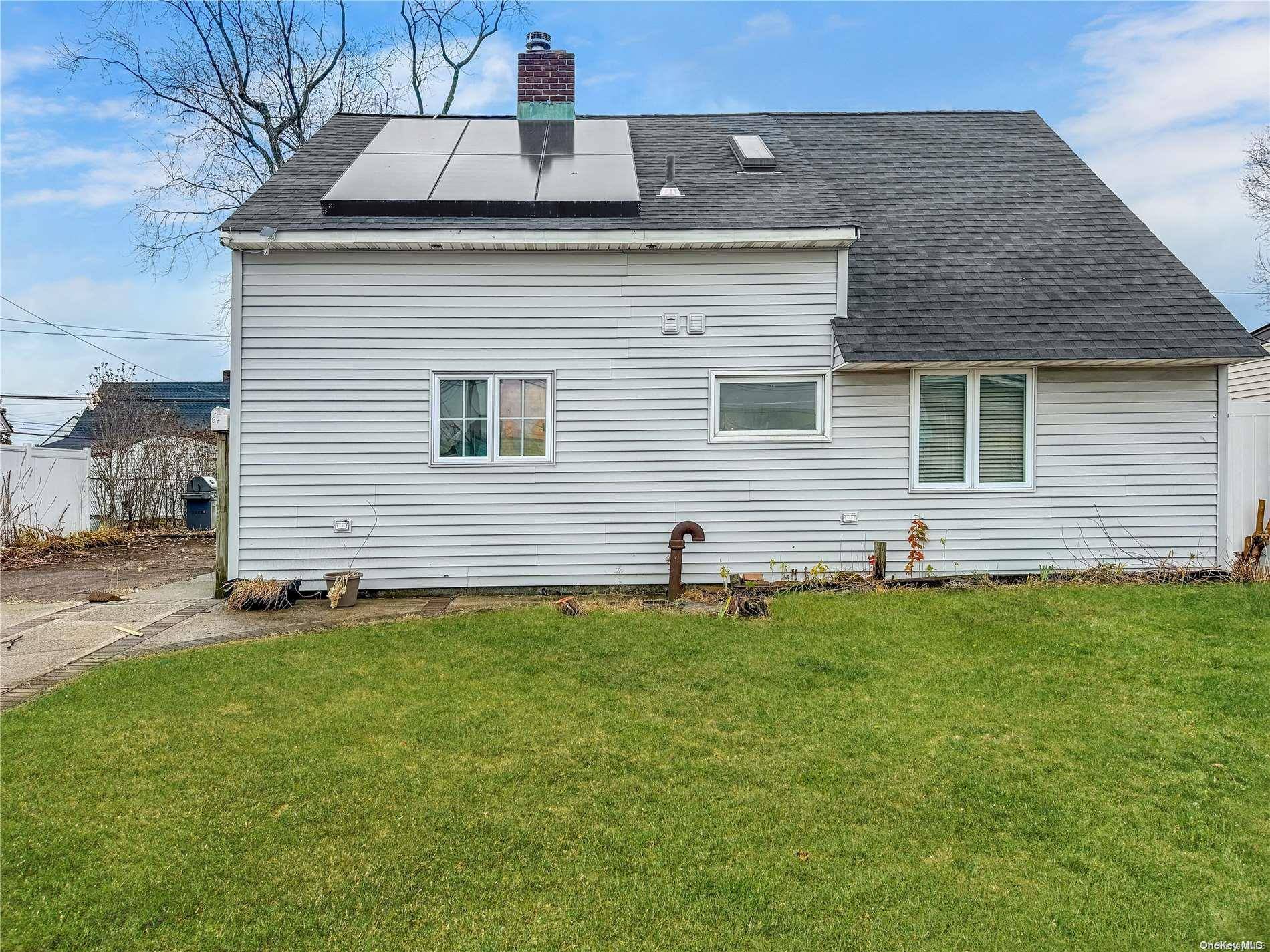 Levittown, NY 11756,87 Gardiners AVE